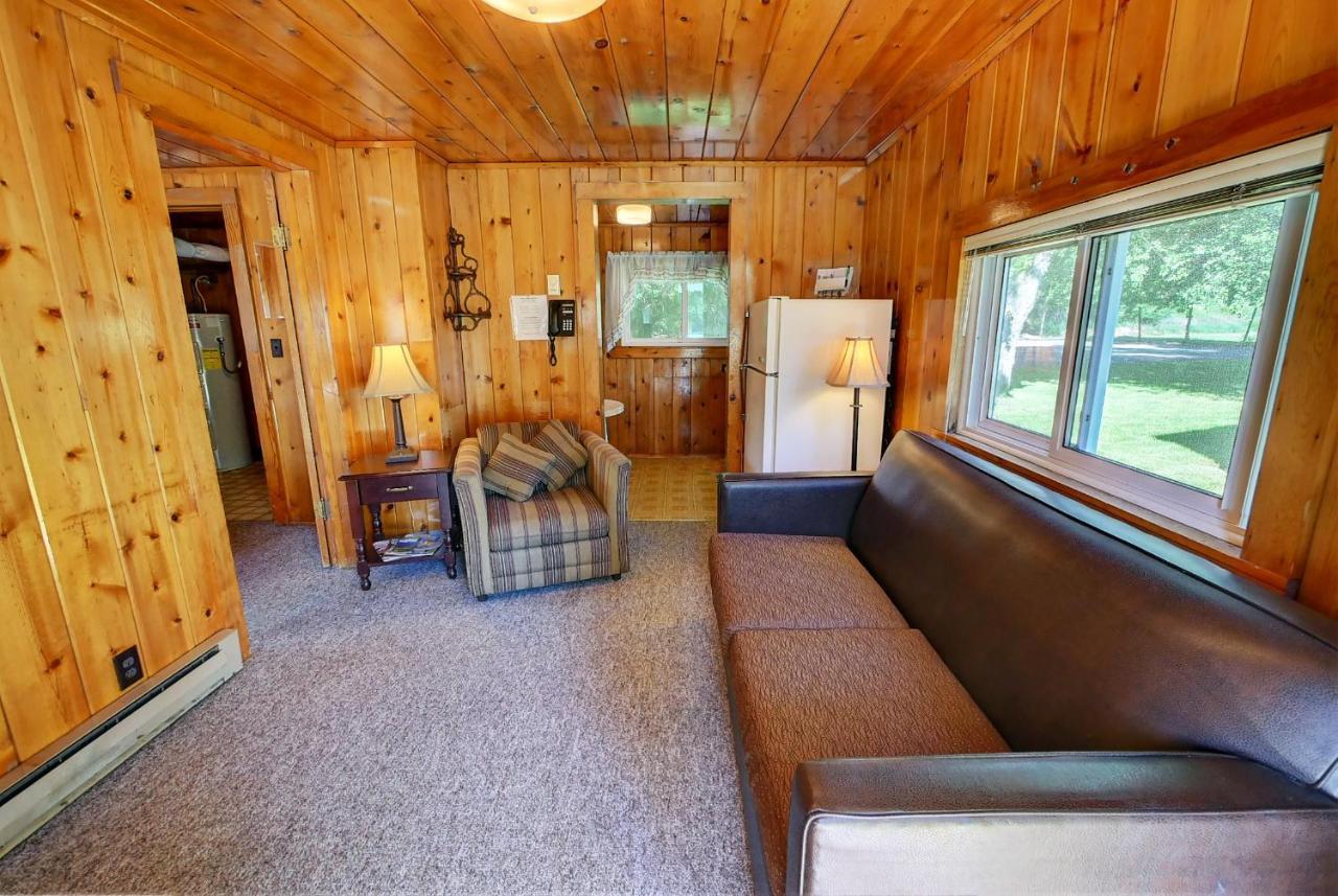 Idle A While Cabins Twisp Ngoại thất bức ảnh