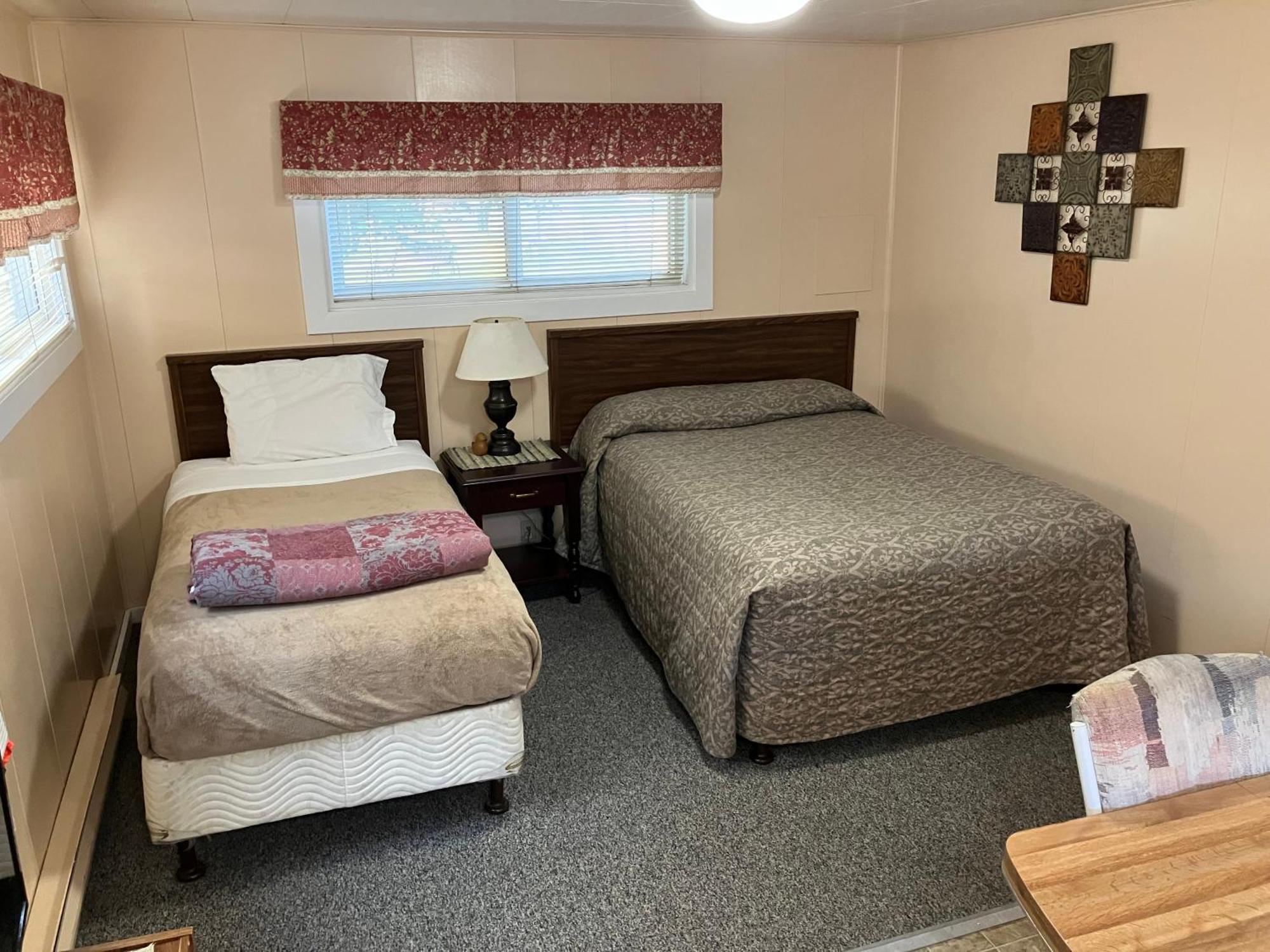 Idle A While Cabins Twisp Ngoại thất bức ảnh